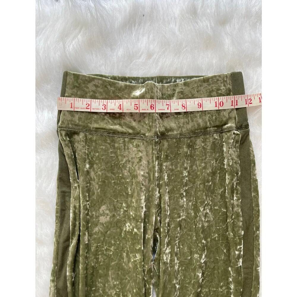 We are HAH Sage My Name Velvet Stirrup Pants Leggings Women Size XS - NWT - Picture 9 of 11